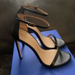 Stuart Weitzman Nudist black leather sandal